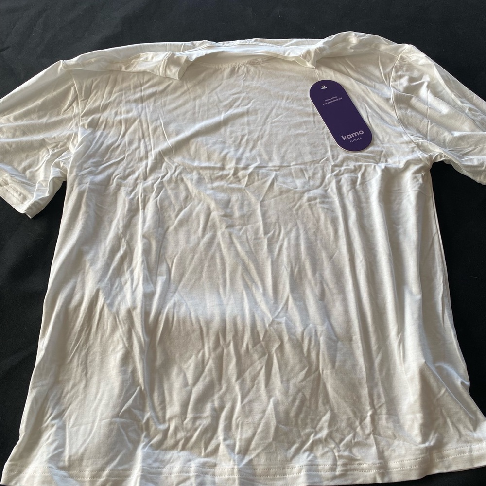 Kamo Fitness Daily Tee - White - Medium NWT